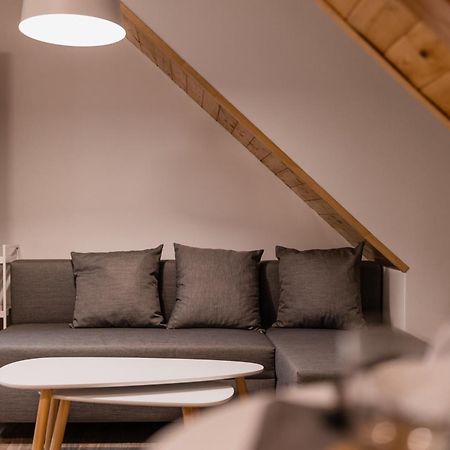 Romanticky Loft Parking U Hlavniho Nadrazi Olomouc Exterior foto