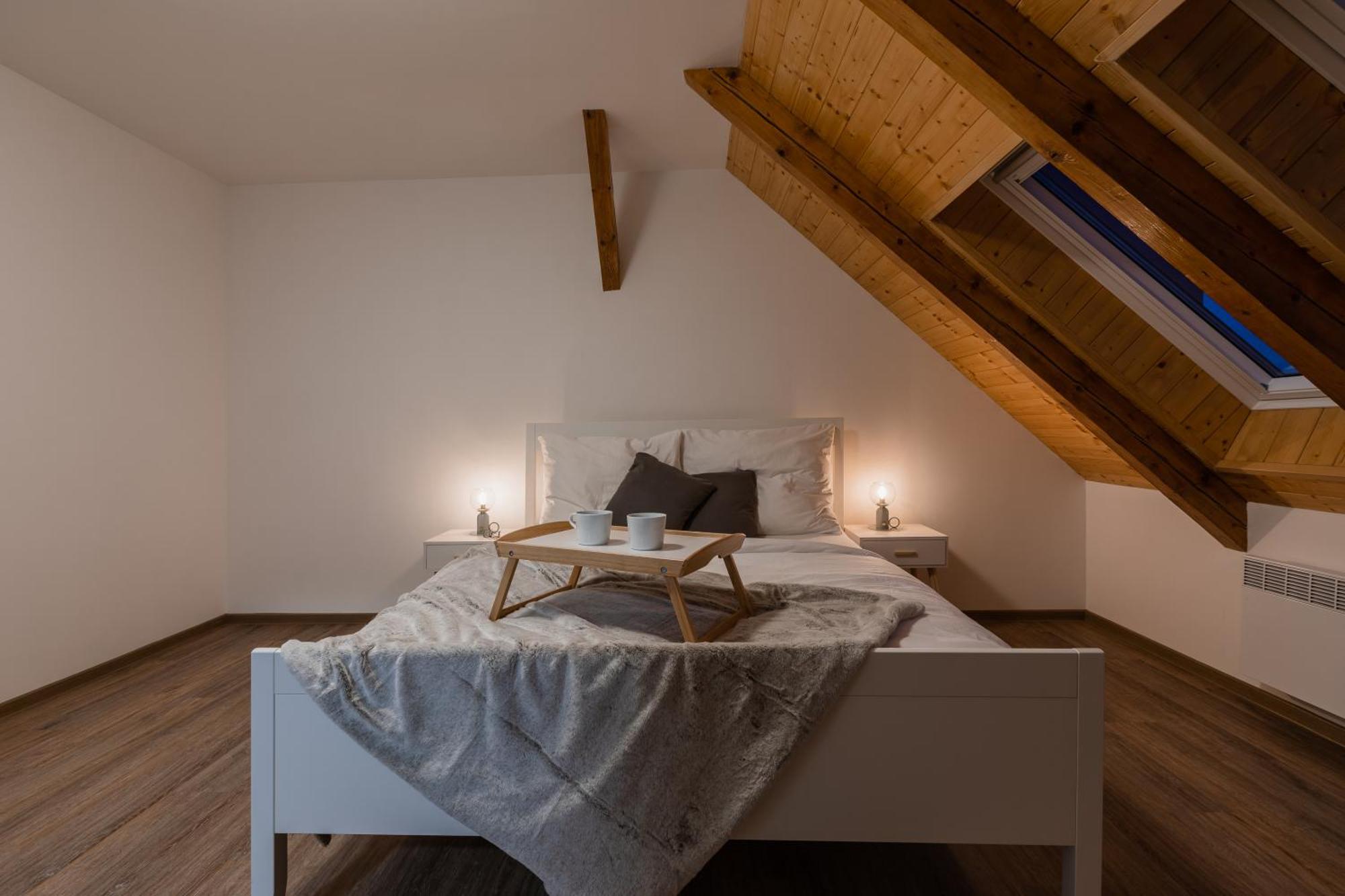 Romanticky Loft Parking U Hlavniho Nadrazi Olomouc Exterior foto